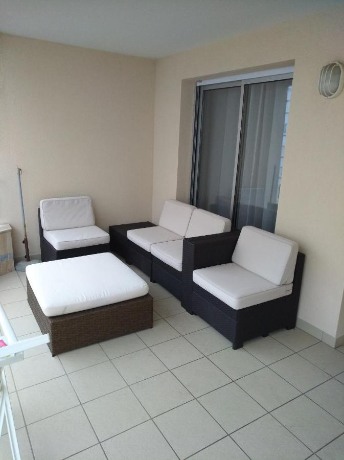 Appartement 2 Pieces Avec Une Grande Terrasse, 3 Etoiles, Wifi, Box Pour Vehicule Et Velos Ле-Сабль-д’Олон Экстерьер фото