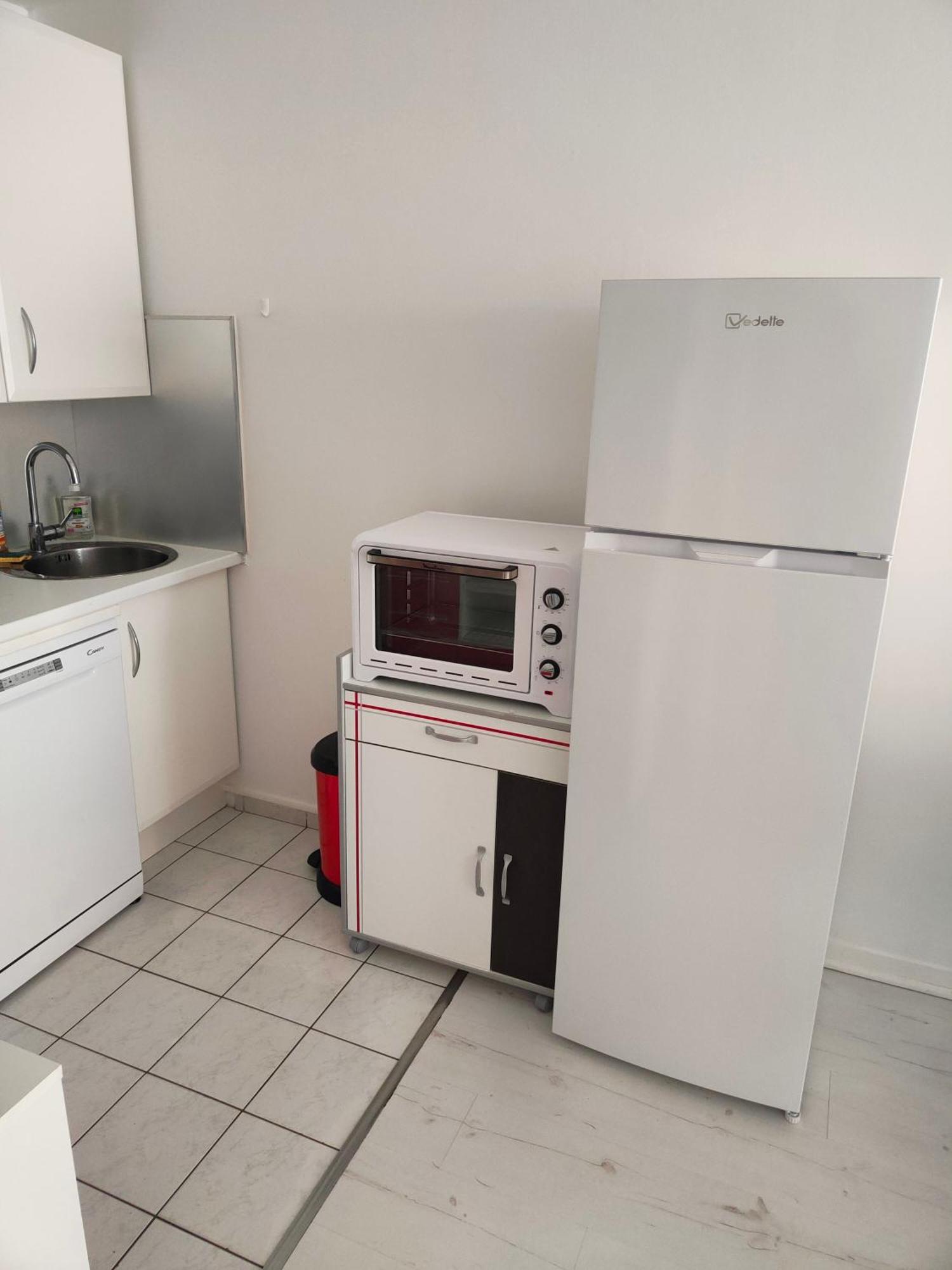 Appartement 2 Pieces Avec Une Grande Terrasse, 3 Etoiles, Wifi, Box Pour Vehicule Et Velos Ле-Сабль-д’Олон Экстерьер фото